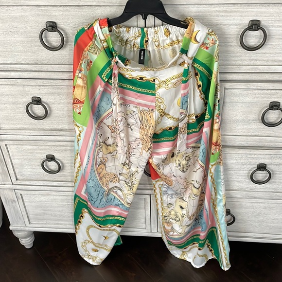 Flowy Pallazo Pants - Picture 1 of 2